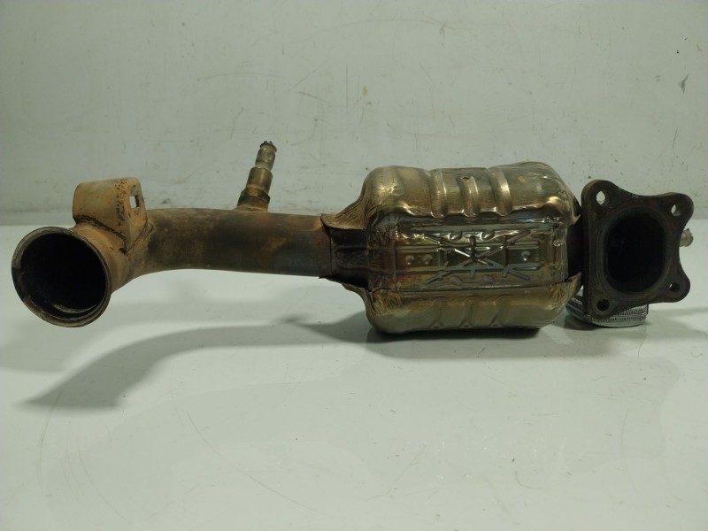 Recambio de catalizador para peugeot 208 i (ca_, cc_) 1.2 vti 82 referencia OEM IAM 9672883980 1729012XXX 