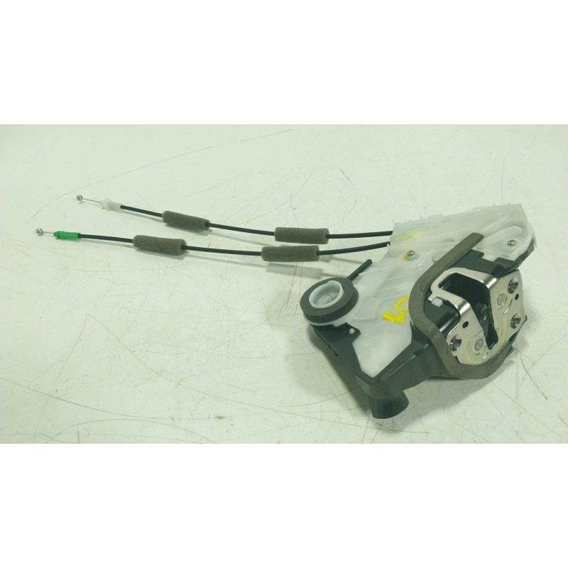 Recambio de cerradura puerta delantera izquierda para toyota yaris cross (mxp_) 1.5 hybrid (mxpj10) referencia OEM IAM 69040K004