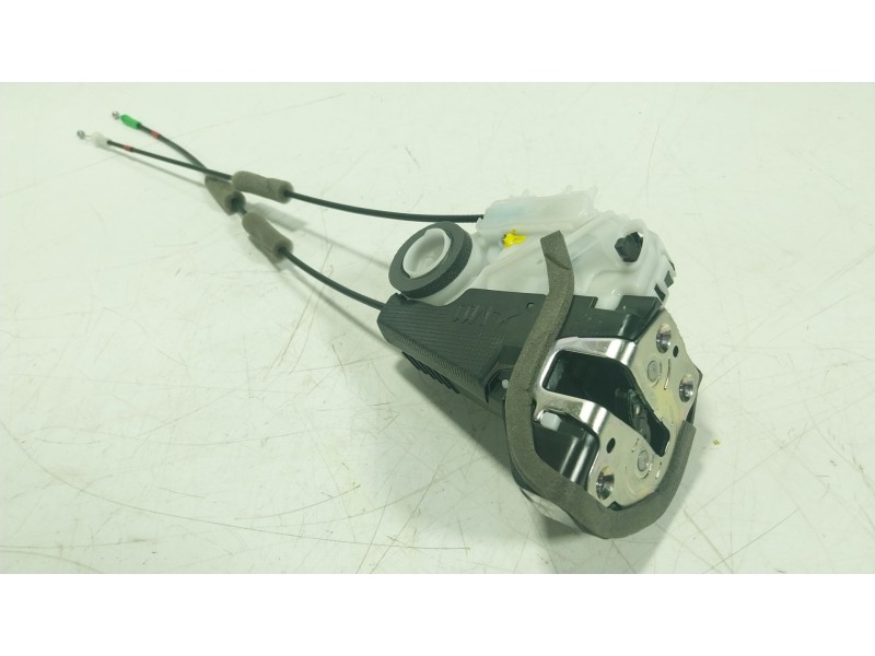 Recambio de cerradura puerta trasera izquierda para toyota yaris cross (mxp_) 1.5 hybrid (mxpj10) referencia OEM IAM 69060K0030 