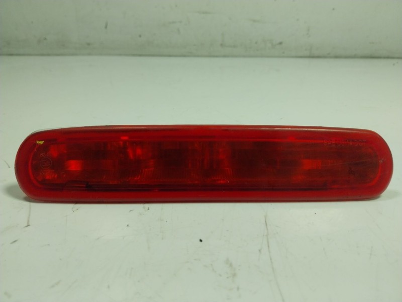 Recambio de piloto trasero central para fiat doblo cargo (263_) 1.6 d multijet referencia OEM IAM 51993523  