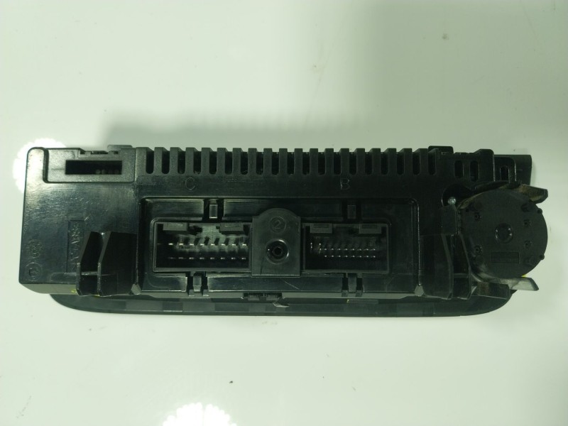 Recambio de mando climatizador para seat ibiza iv (6j5, 6p1) 1.6 tdi referencia OEM IAM  6J0820043C 
