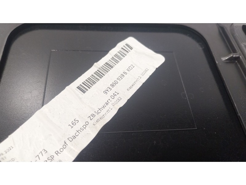 Recambio de aleron trasero para porsche cayenne coupe (9yb) 3.0 e-hybrid awd referencia OEM IAM  9Y3850939B 