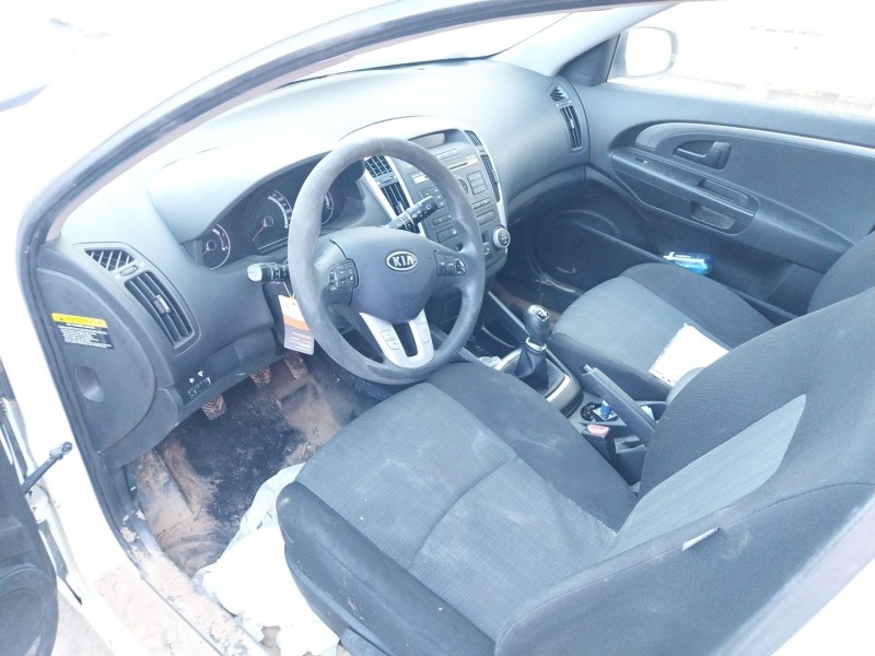 kia cee´d hatchback (ed) del año 2010