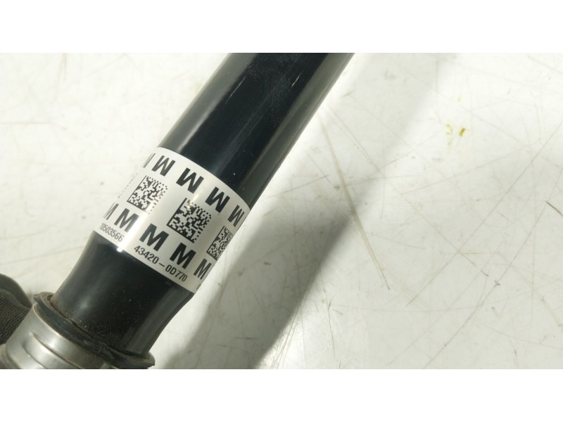 Recambio de transmision izquierda para toyota yaris cross (mxp_) 1.5 hybrid (mxpj10) referencia OEM IAM  434200D770 