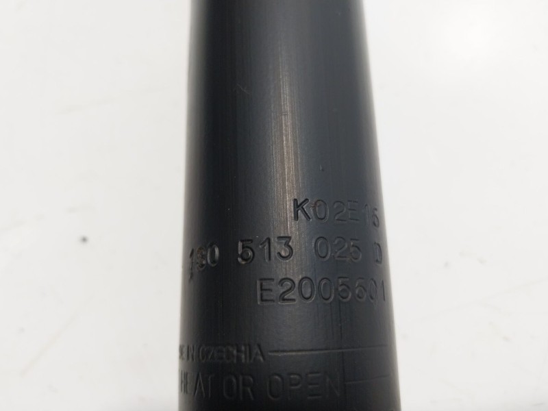 Recambio de amortiguador trasero derecho para seat mii (kf1, ke1) 1.0 referencia OEM IAM  1S0513025D 