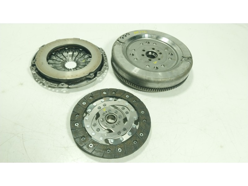 Recambio de kit embrague para seat arona (kj7, kjp) 1.0 tsi referencia OEM IAM  05C141025A 