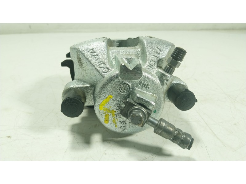 Recambio de pinza freno delantera derecha para seat arona (kj7, kjp) 1.0 tsi referencia OEM IAM 2Q0615124A 2Q0615106AJ 