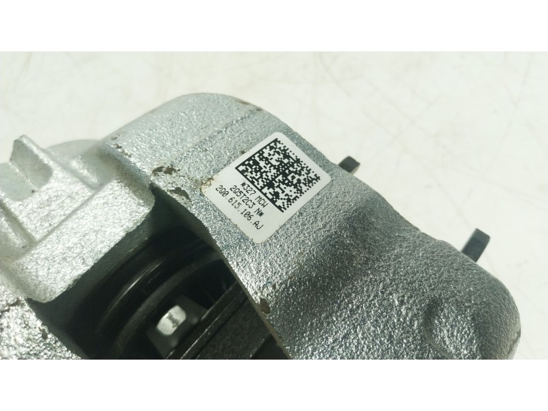 Recambio de pinza freno delantera derecha para seat arona (kj7, kjp) 1.0 tsi referencia OEM IAM 2Q0615124A 2Q0615106AJ 