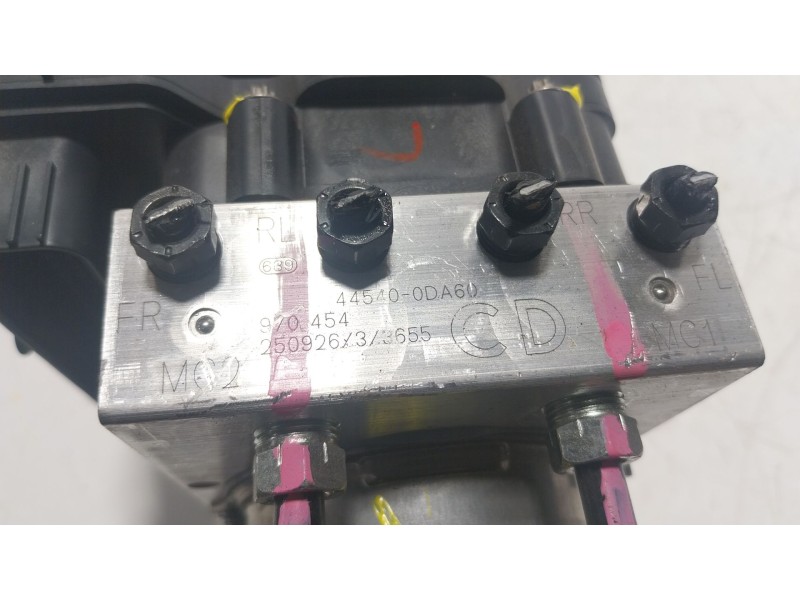 Recambio de abs para toyota yaris cross (mxp_) 1.5 hybrid (mxpj10) referencia OEM IAM 440500DK70 445400DA60 
