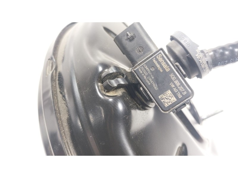 Recambio de servofreno para seat arona (kj7, kjp) 1.0 tsi referencia OEM IAM 2Q1614106F 2Q1614105R 