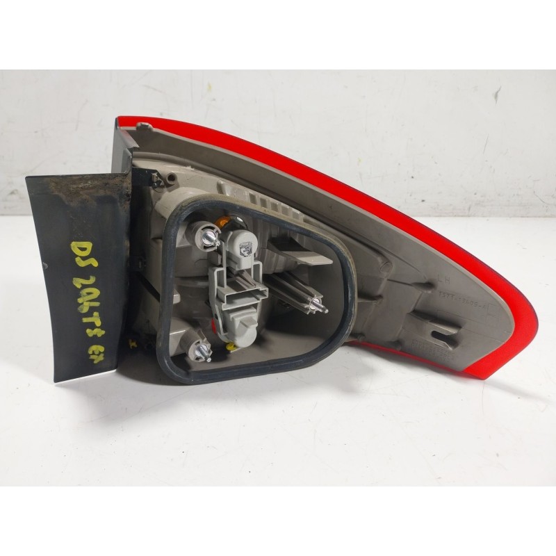 Recambio de piloto trasero izquierdo para ford mondeo iv sedán (ba7) 2.0 tdci referencia OEM IAM   