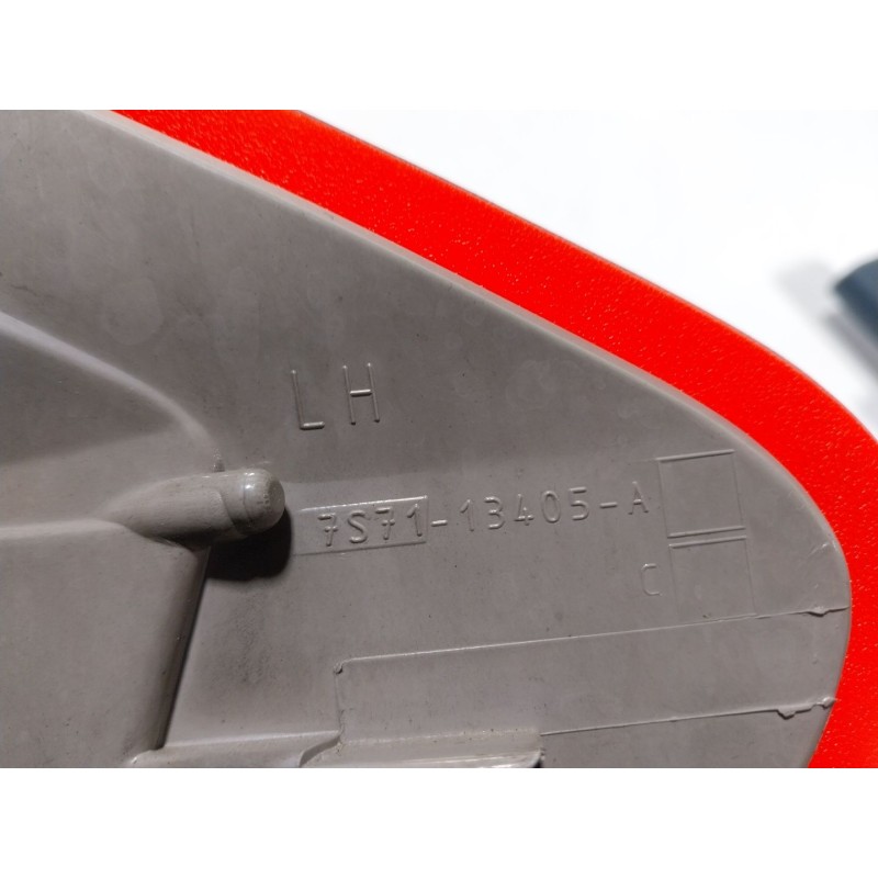 Recambio de piloto trasero izquierdo para ford mondeo iv sedán (ba7) 2.0 tdci referencia OEM IAM   