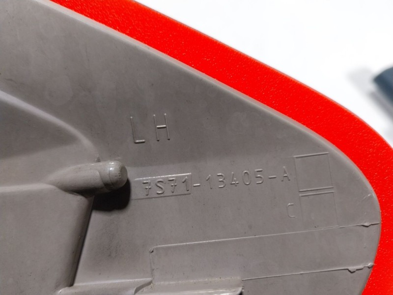 Recambio de piloto trasero izquierdo para ford mondeo iv sedán (ba7) 2.0 tdci referencia OEM IAM   