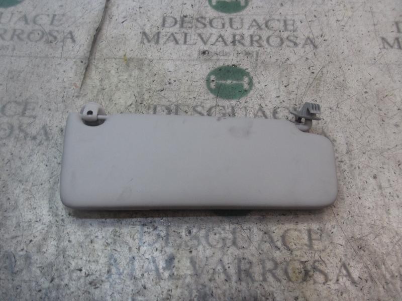 Recambio de parasol izquierdo para renault twingo 1.2 16v referencia OEM IAM 964010223R  