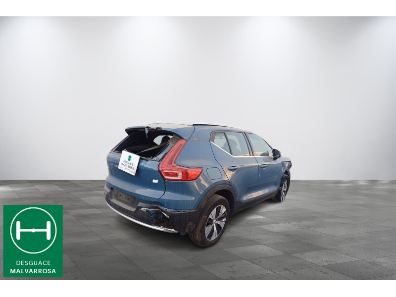 volvo xc40 (536) del año 2023