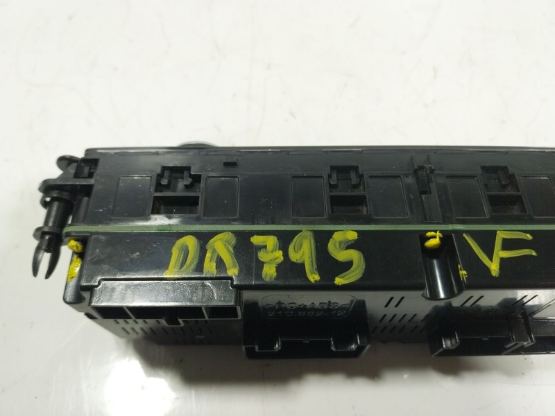 Recambio de mando climatizador para seat arona (kj7, kjp) 1.0 tsi referencia OEM IAM 6F0907044N 6F0907044N 