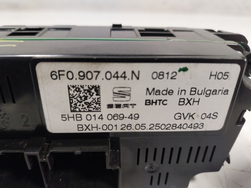 Recambio de mando climatizador para seat arona (kj7, kjp) 1.0 tsi referencia OEM IAM 6F0907044N 6F0907044N 