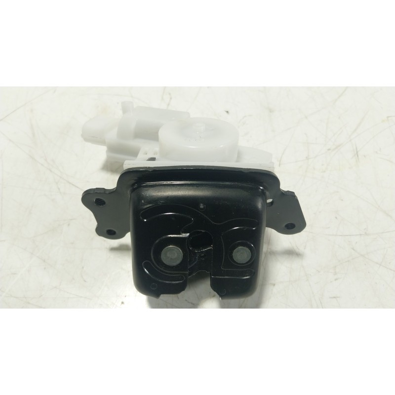 Recambio de cerradura maletero / porton para toyota yaris cross (mxp_) 1.5 hybrid (mxpj10) referencia OEM IAM 693500D220  