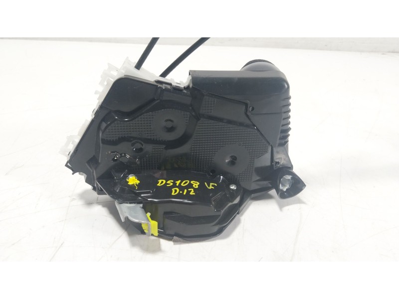 Recambio de cerradura puerta delantera izquierda para toyota yaris cross (mxp_) 1.5 hybrid (mxpj10) referencia OEM IAM 69040K004