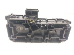Recambio de caja reles / fusibles para mercedes-benz glc (x254) 300e 4-matic (254.656) referencia OEM IAM A2239067703 A223906790