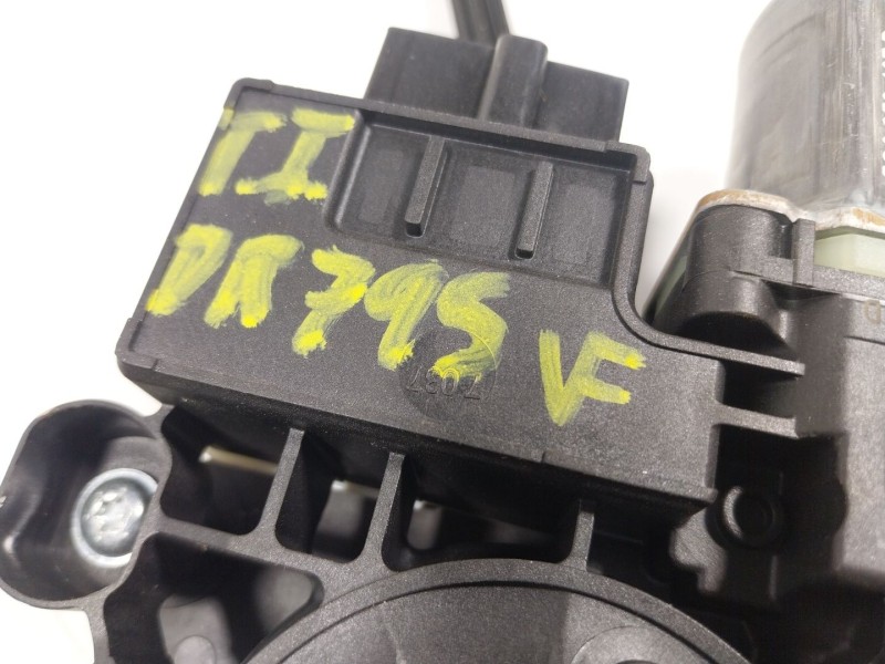 Recambio de elevalunas trasero izquierdo para seat arona (kj7, kjp) 1.0 tsi referencia OEM IAM 6F0839461D 5Q0959407D 