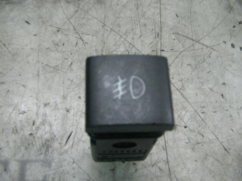 Recambio de modulo electronico para saab 900 berlina 2.5 v6 se referencia OEM IAM   