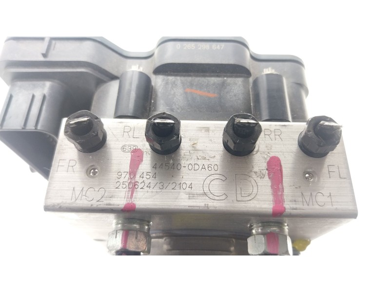 Recambio de abs para toyota yaris cross (mxp_) 1.5 hybrid (mxpj10) referencia OEM IAM 440500DK70 445400DA60 