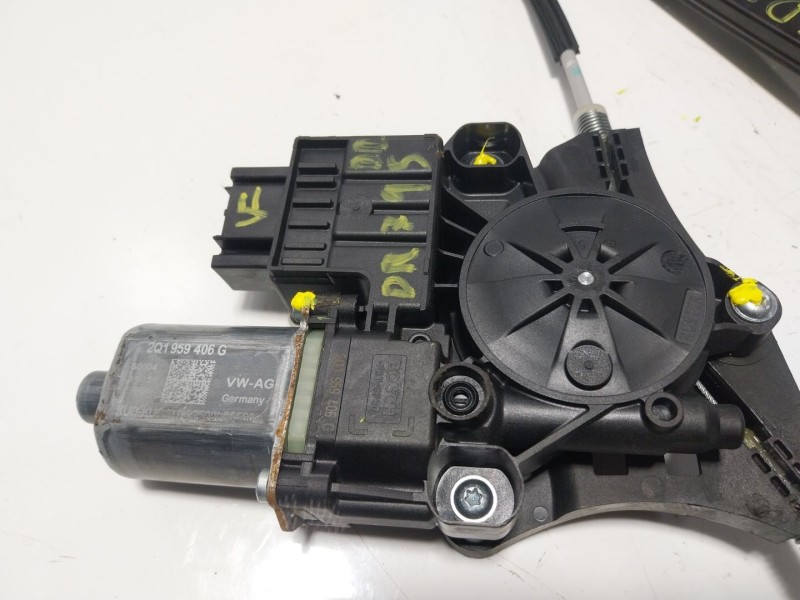 Recambio de elevalunas delantero derecho para seat arona (kj7, kjp) 1.0 tsi referencia OEM IAM 6F9837462E 2Q1959406G 