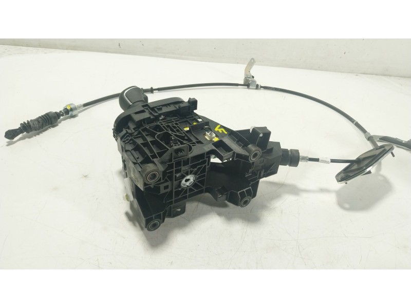 Recambio de palanca cambio para toyota yaris cross (mxp_) 1.5 hybrid (mxpj10) referencia OEM IAM 33560K0010  