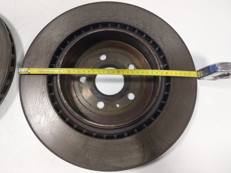 Recambio de disco freno trasero para chevrolet camaro 6.2 referencia OEM IAM   