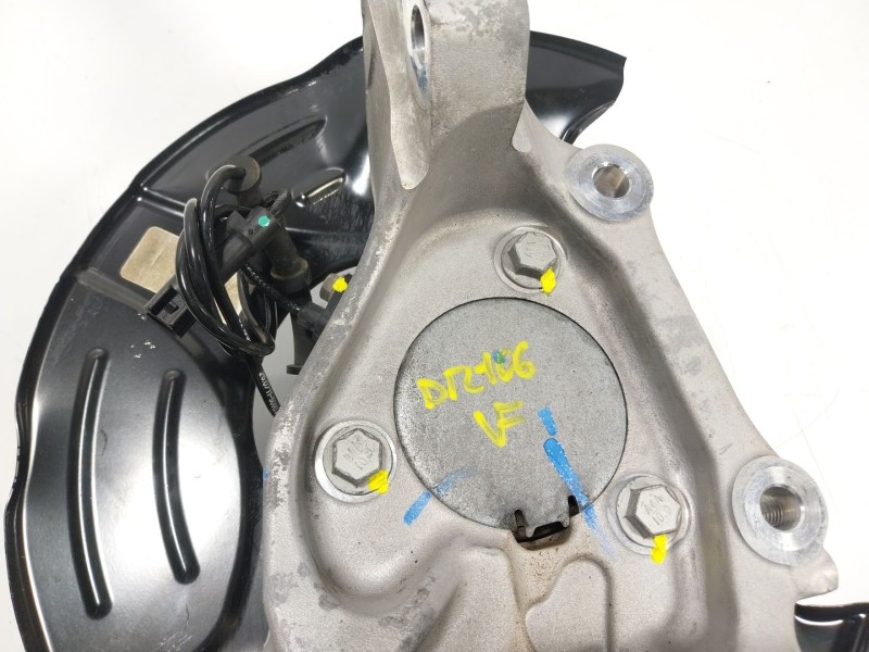 Recambio de mangueta delantera derecha para chevrolet camaro 6.2 referencia OEM IAM 23192988 92233624 