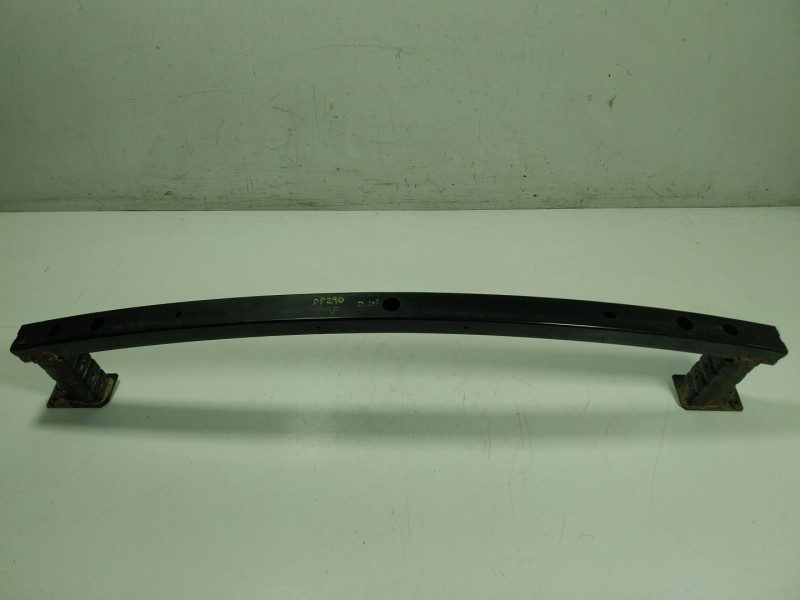 Recambio de refuerzo paragolpes delantero para nissan qashqai ii (j11, j11_) 1.5 dci referencia OEM IAM 62030HV51A  