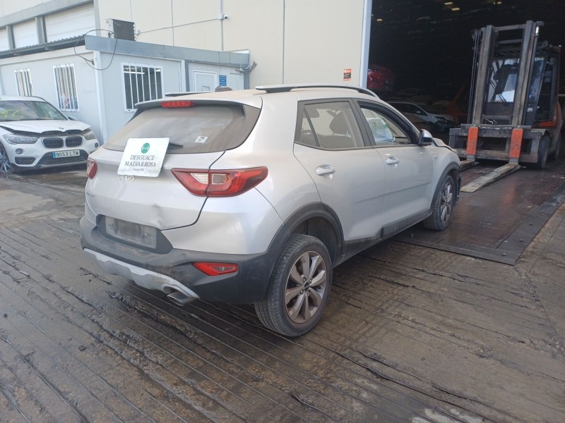 kia stonic (yb) del año 2022