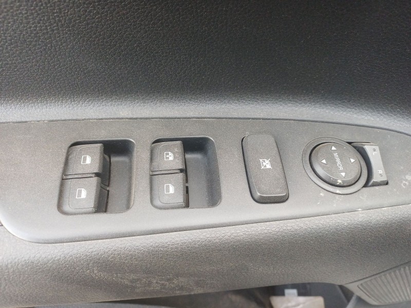 kia stonic (yb) del año 2022