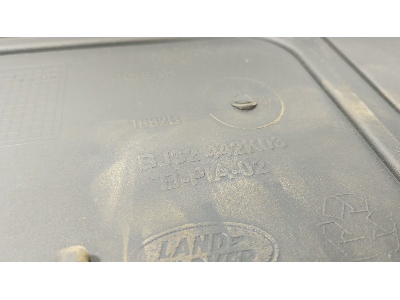 Recambio de aleron trasero para land rover range rover evoque (l538) 2.2 d 4x4 referencia OEM IAM  BJ32442K03 