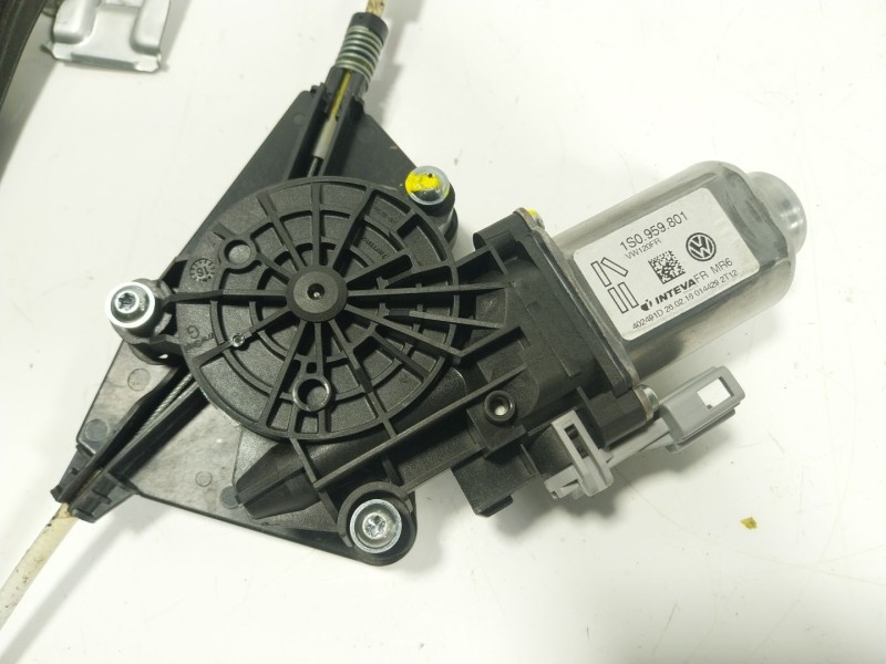 Recambio de elevalunas delantero derecho para seat mii (kf1, ke1) 1.0 referencia OEM IAM  1S0959801 