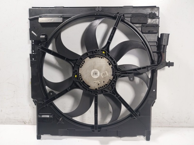 Recambio de electroventilador para bmw x6 (e71, e72) xdrive 40 d referencia OEM IAM  850974602 