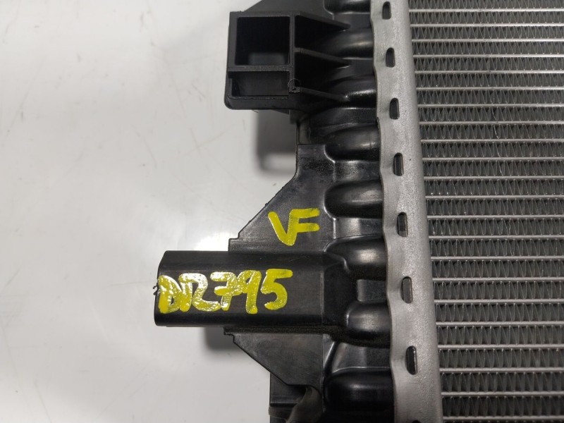 Recambio de radiador agua para seat arona (kj7, kjp) 1.0 tsi referencia OEM IAM 2Q0121253S 2Q0121253S 