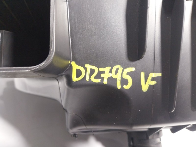 Recambio de filtro aire para seat arona (kj7, kjp) 1.0 tsi referencia OEM IAM 5Q0129607BD 2Q0129601T 