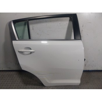 PUERTA TRASERA DERECHA 770043W000 