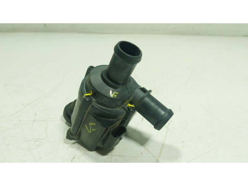 Recambio de bomba agua para audi q5 sportback (fyt) 50 tfsi e quattro referencia OEM IAM 06H121601N 06H121601N 