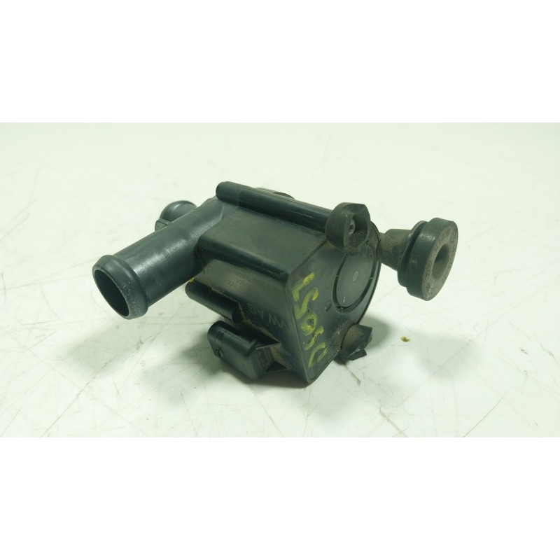 Recambio de bomba agua para audi q5 sportback (fyt) 50 tfsi e quattro referencia OEM IAM 06H121601N 06H121601N 