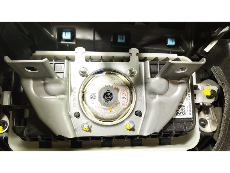 Recambio de salpicadero para renault arkana i (lcm_, ldn_) 1.3 tce 140 (ldn0) referencia OEM IAM  985158595R 