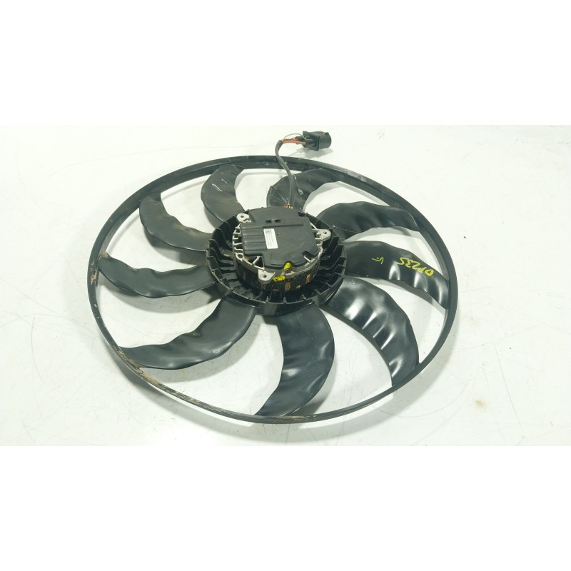 Recambio de electroventilador para mercedes-benz glc (x254) 300e 4-matic (254.656) referencia OEM IAM A0999069004 G12488100 
