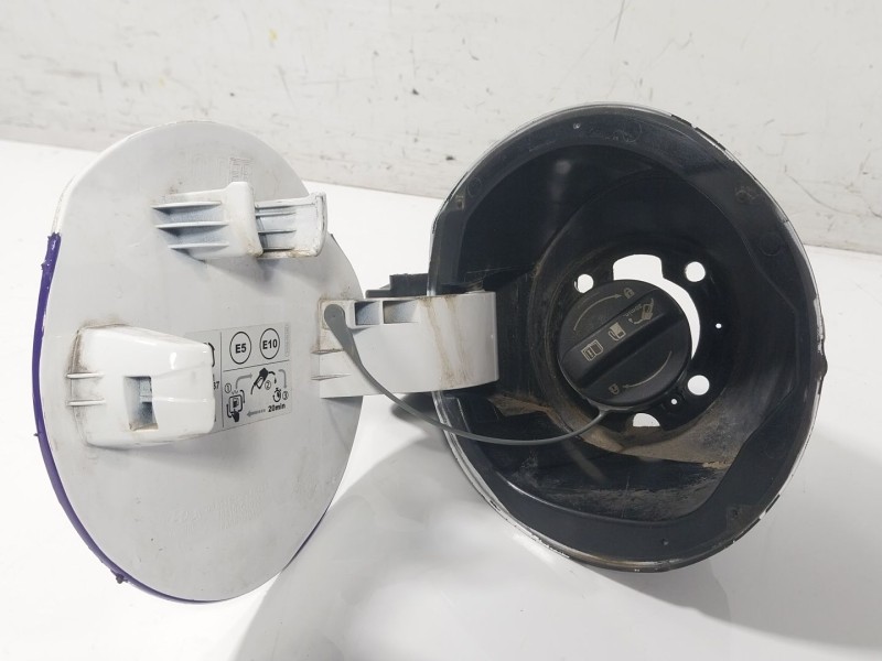 Recambio de tapa combustible para hyundai ioniq (ae) 1.6 gdi plug-in hybrid referencia OEM IAM  69510G2000 