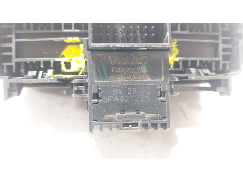 Recambio de palanca freno de mano para seat leon sportstourer (kl8) xcellence referencia OEM IAM  5FA927225 