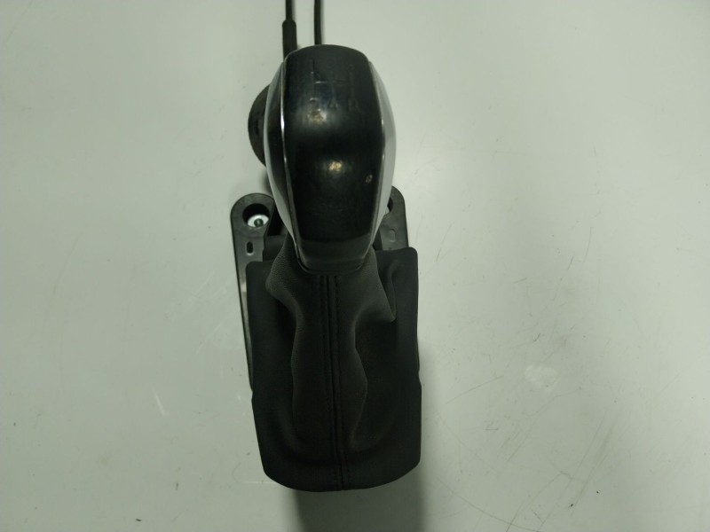 Recambio de palanca cambio para peugeot 208 i (ca_, cc_) 1.2 vti 82 referencia OEM IAM 9808161480 1000413815 