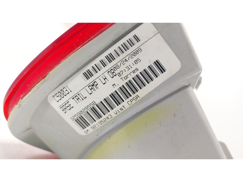 Recambio de piloto trasero izquierdo para chevrolet camaro 6.2 referencia OEM IAM  92195243 