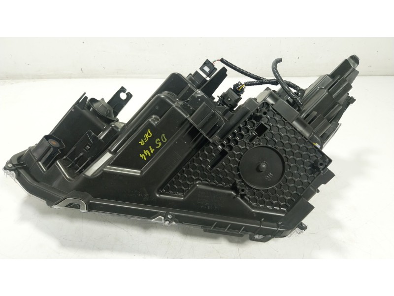Recambio de faro derecho para toyota yaris cross (mxp_) 1.5 hybrid (mxpj10) referencia OEM IAM   