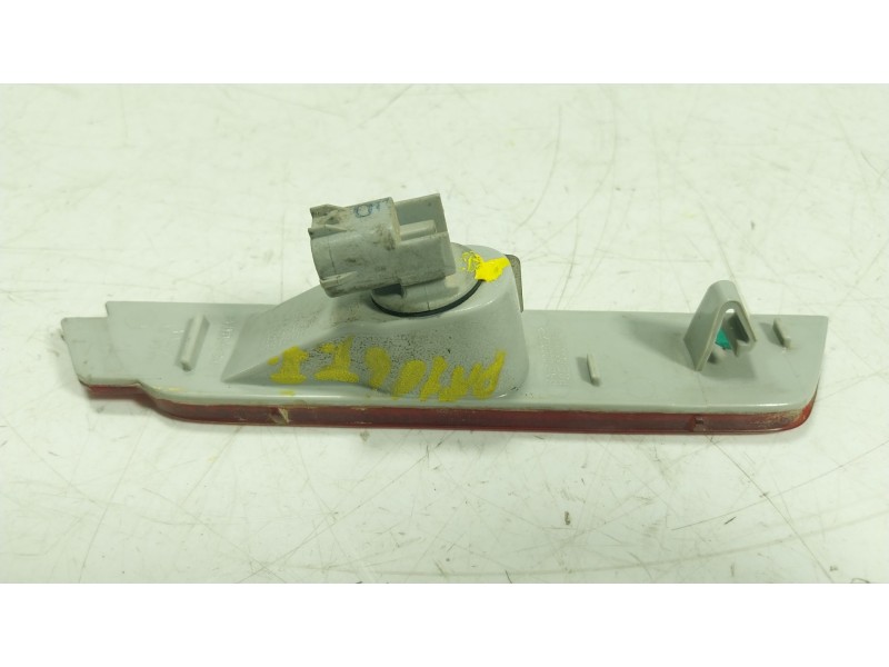 Recambio de piloto lateral izquierdo para chevrolet camaro 6.2 referencia OEM IAM  92195248 